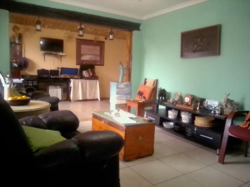 To Let 4 Bedroom Property for Rent in Gansbaai Central Western Cape